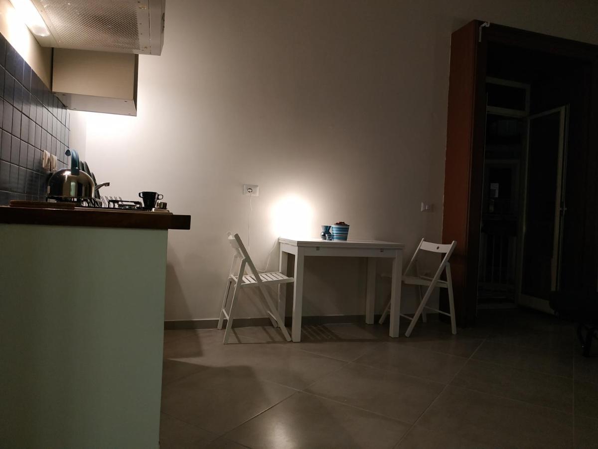 Sun&Thecity Napoli Bagian luar foto