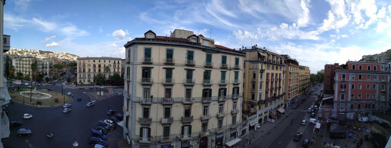 Sun&Thecity Napoli Bagian luar foto