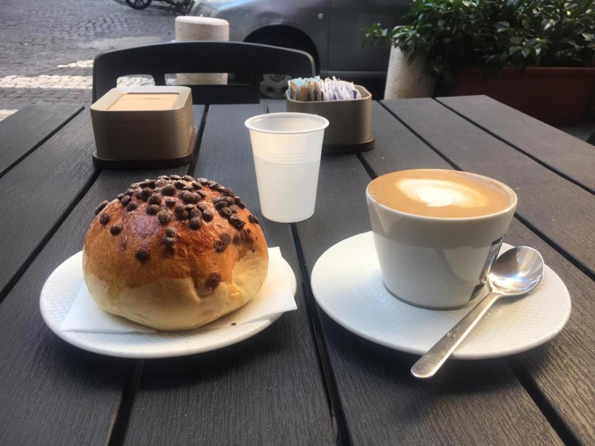 Sun&Thecity Napoli Bagian luar foto