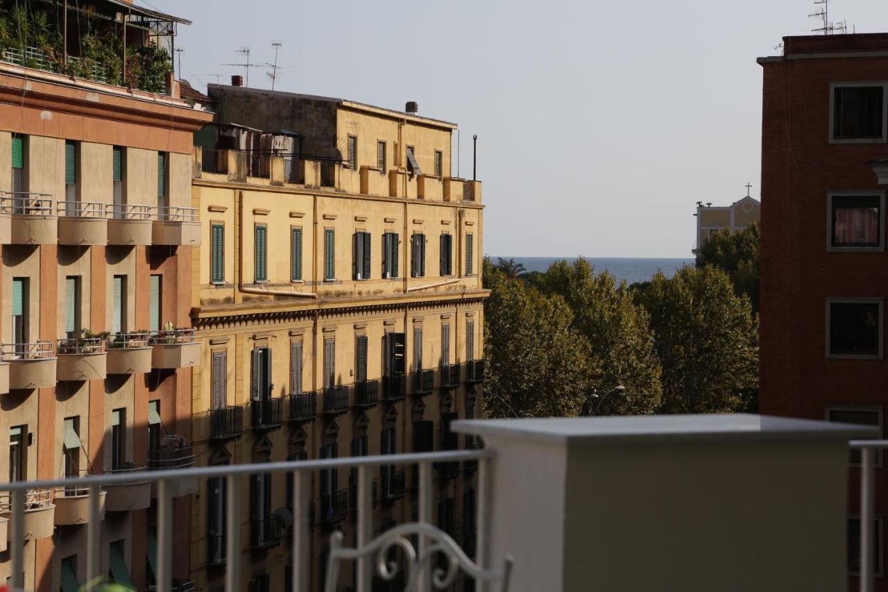 Sun&Thecity Napoli Bagian luar foto